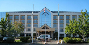  Vacation Hub International | Embassy Suites by Hilton Seattle Bellevue Main