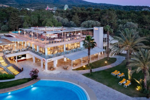  Vacation Hub International | DoubleTree by Hilton Bodrum Isıl Club Resort Main