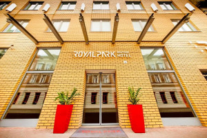  Vacation Hub International | Royal Park Boutique Hotel Main