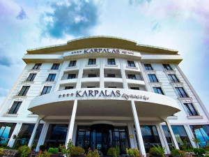  Vacation Hub International | Karpalas City Hotel & Spa Main