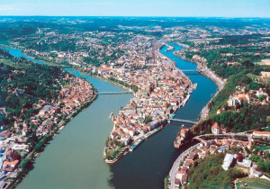  Vacation Hub International | AMEDIA Express Passau Main