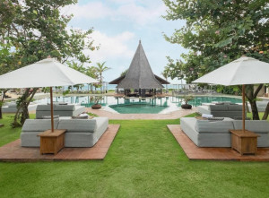  Vacation Hub International | Sadara Boutique Beach Resort Main