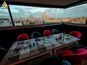  Vacation Hub International | Pyramid Edge Hotel Main