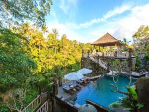  Vacation Hub International | Kawi Resort Main