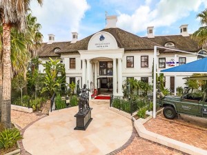  Vacation Hub International | The Shelley Point Hotel & Spa Main