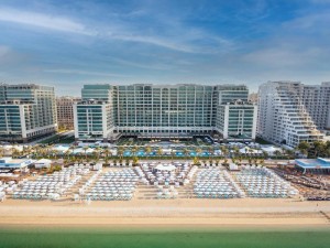  Vacation Hub International | Hilton Dubai Palm Jumeirah Main