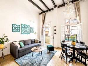  Vacation Hub International | Pink & Blondie - an Autonomous ApartHotel by Loginn Main