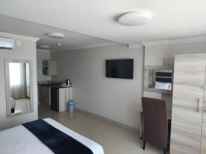  Vacation Hub International | Bayside Taj Hotel Main