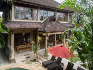  Vacation Hub International | Lily Lane Villas Main