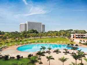  Vacation Hub International | Mövenpick Ambassador Hotel Accra Main