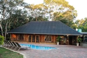  Vacation Hub International | Ezulwini Game Lodge Main
