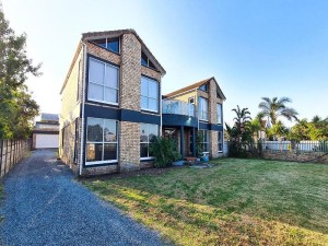  Vacation Hub International | Sea Views on 14th Main