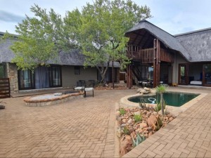  Vacation Hub International | Hoedspruit Bush Stay Main