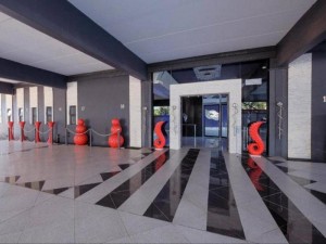 Vacation Hub International | Monte La Vue Hotel Main