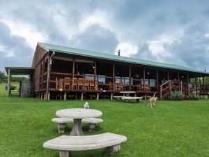  Vacation Hub International | Riverman Cabin Country Lodge Main