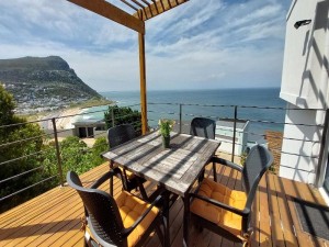  Vacation Hub International | A Relaxing Getaway with Ocean Views Main