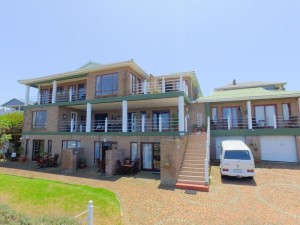 Vacation Hub International - VHI - Travel Club - Amzee Bokmakierie Guest House