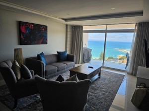 Vacation Hub International - VHI - Travel Club - View@thebay Apartment 5