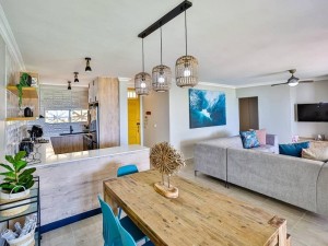 Vacation Hub International - VHI - Travel Club - Steps to beach, walk to eateries, loadshed free