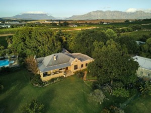 Vacation Hub International - VHI - Travel Club - The Neighbours Farm - Homestead
