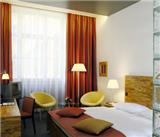  Vacation Hub International | Mövenpick Hotel Berlin Room