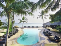  Vacation Hub International | Kuredu Island Resort & Spa Room