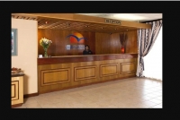  Vacation Hub International | African Sky Harrismith Inn Room