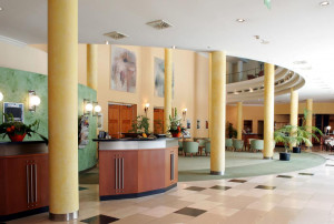  Vacation Hub International | Quality Hotels Plaza Room