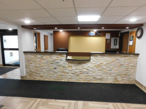  Vacation Hub International | Days Inn Mounds View Twin Cities North Room