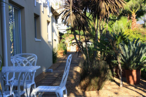  Vacation Hub International | African Dreams Guest House Room