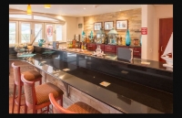  Vacation Hub International | Town Lodge George Room