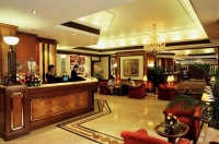  Vacation Hub International | Fariyas Hotel Room