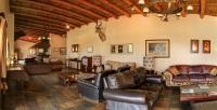  Vacation Hub International | Garden Route Game Lodge Room