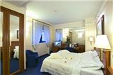  Vacation Hub International | Berna Hotel Room