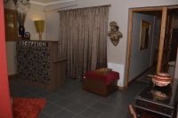  Vacation Hub International | Two Bells Guest House Room