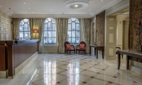  Vacation Hub International | Hilton London Euston Hotel Room