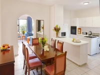  Vacation Hub International | Palm Park Room
