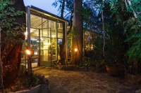  Vacation Hub International | Birdsong Cottages Room