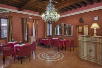  Vacation Hub International | Tre Archi Venice Room