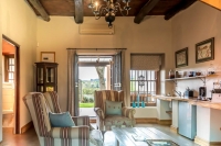  Vacation Hub International | De Leeuwenhof Estate Room