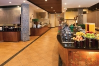  Vacation Hub International | DoubleTree by Hilton Orlando at SeaWorld Room