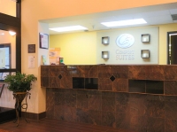  Vacation Hub International | Comfort Suites Galleria Room