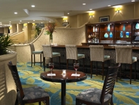  Vacation Hub International | Holiday Inn Miami Beach Oceanfront Hotel Room