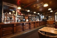  Vacation Hub International | Halfway House Hotel Room
