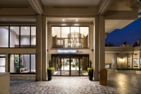  Vacation Hub International | DoubleTree by Hilton Victoria BC Room