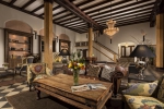  Vacation Hub International | Hotel Normandie Room