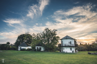  Vacation Hub International | Bella Manga Country House Room