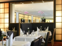  Vacation Hub International | NH Berlin Alexanderplatz Room