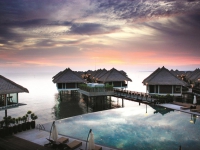  Vacation Hub International | Avani Sepang Goldcoast Resort Room