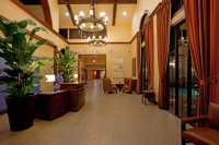  Vacation Hub International | Holiday Inn Express San Clemente North Room
